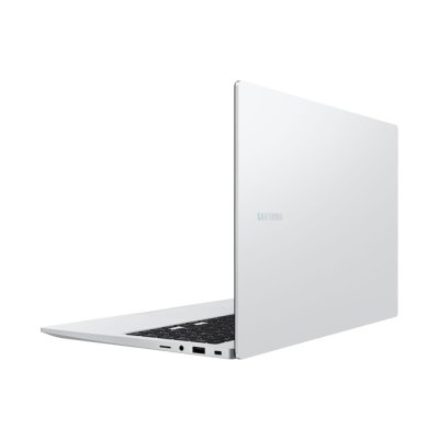 ноутбук Samsung Galaxy Book4 NP750XGK-KS3IN ENG Серебристый